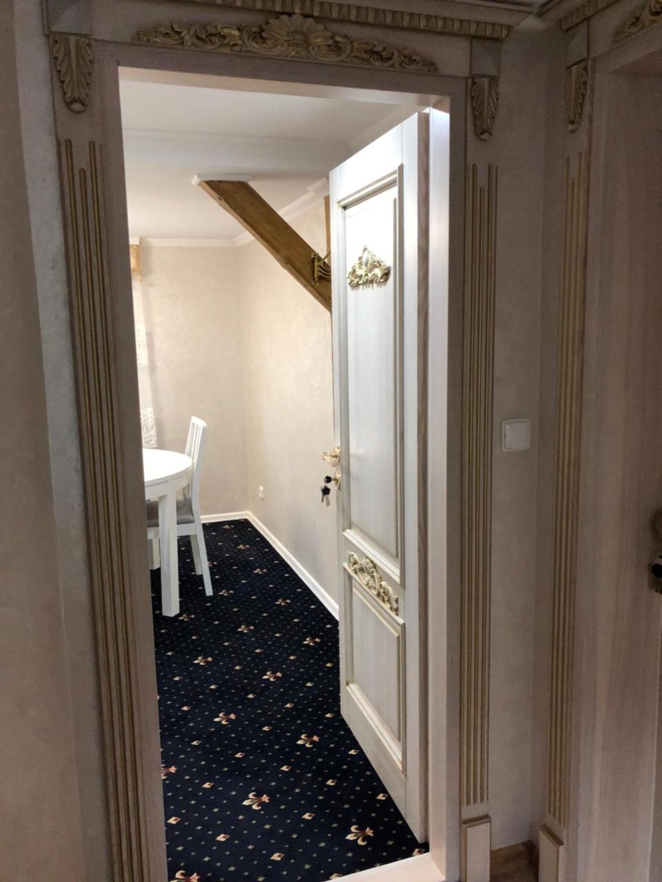 Ioannis Apartment การ์โลวีวารี ภายนอก รูปภาพ