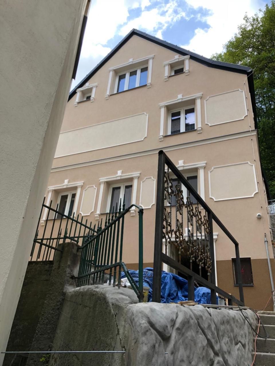 Ioannis Apartment การ์โลวีวารี ภายนอก รูปภาพ